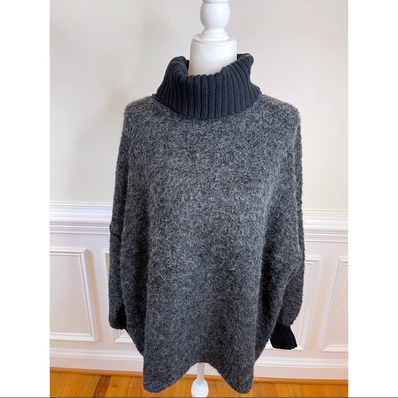 NWT Free People Oversized Fuzzy Turtleneck Tunic - Picture 2 of 6